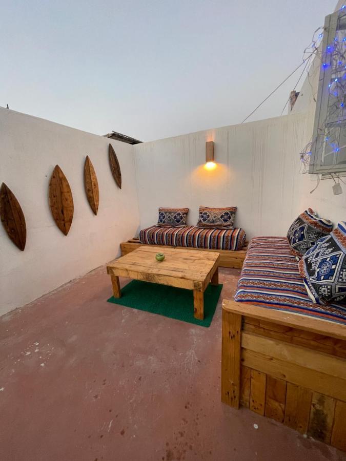 Anir Of Sea Tamraght Hostel Exterior photo